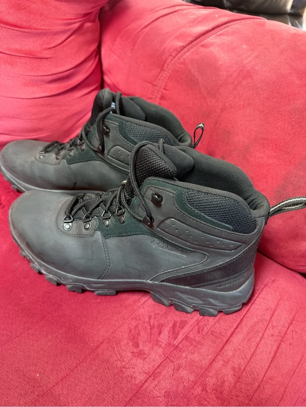 Columbia Men's Black Trail-Ready Waterproof Boot
